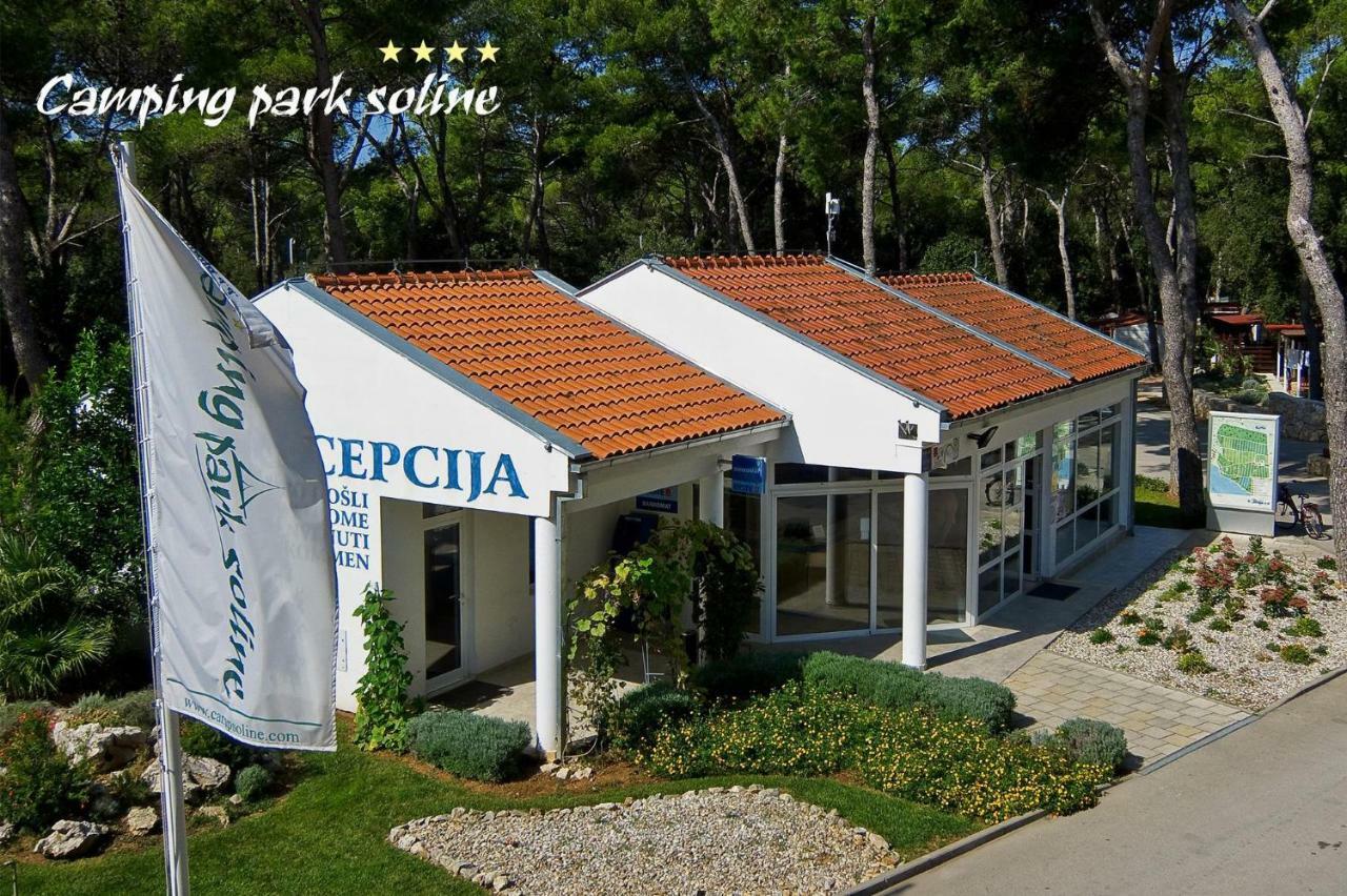 Mobile Home Starfish IV Camp Biograd Biograd Na Moru Eksteriør billede